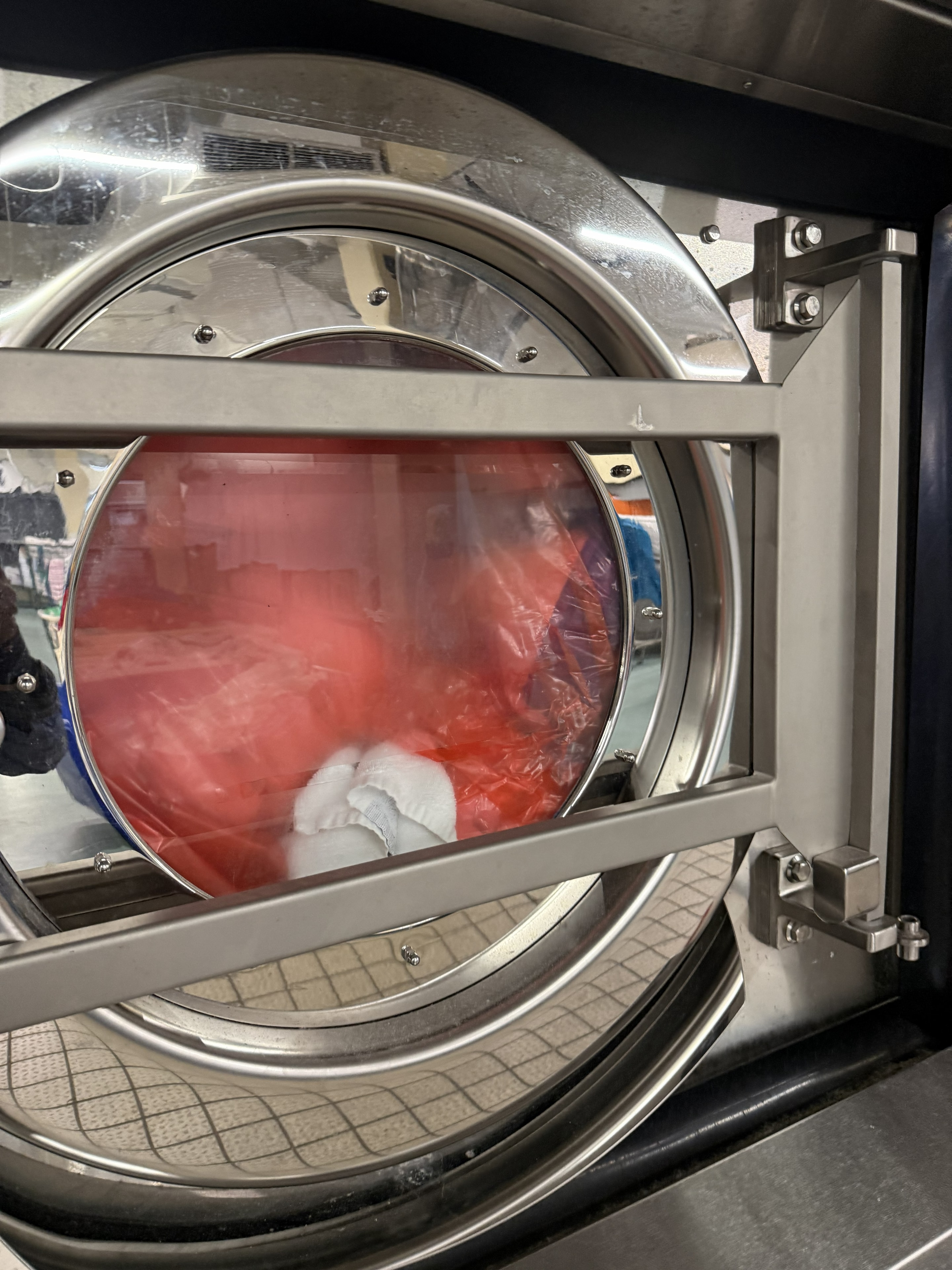 Commercial laundry job site